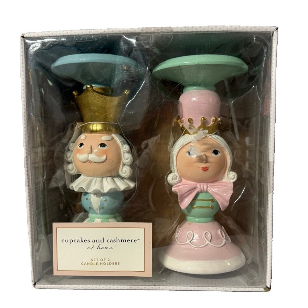 NIB Cupcakes and Cashmere NUTCRACKER COUPLE Candleholders Set of 2 Queen King
